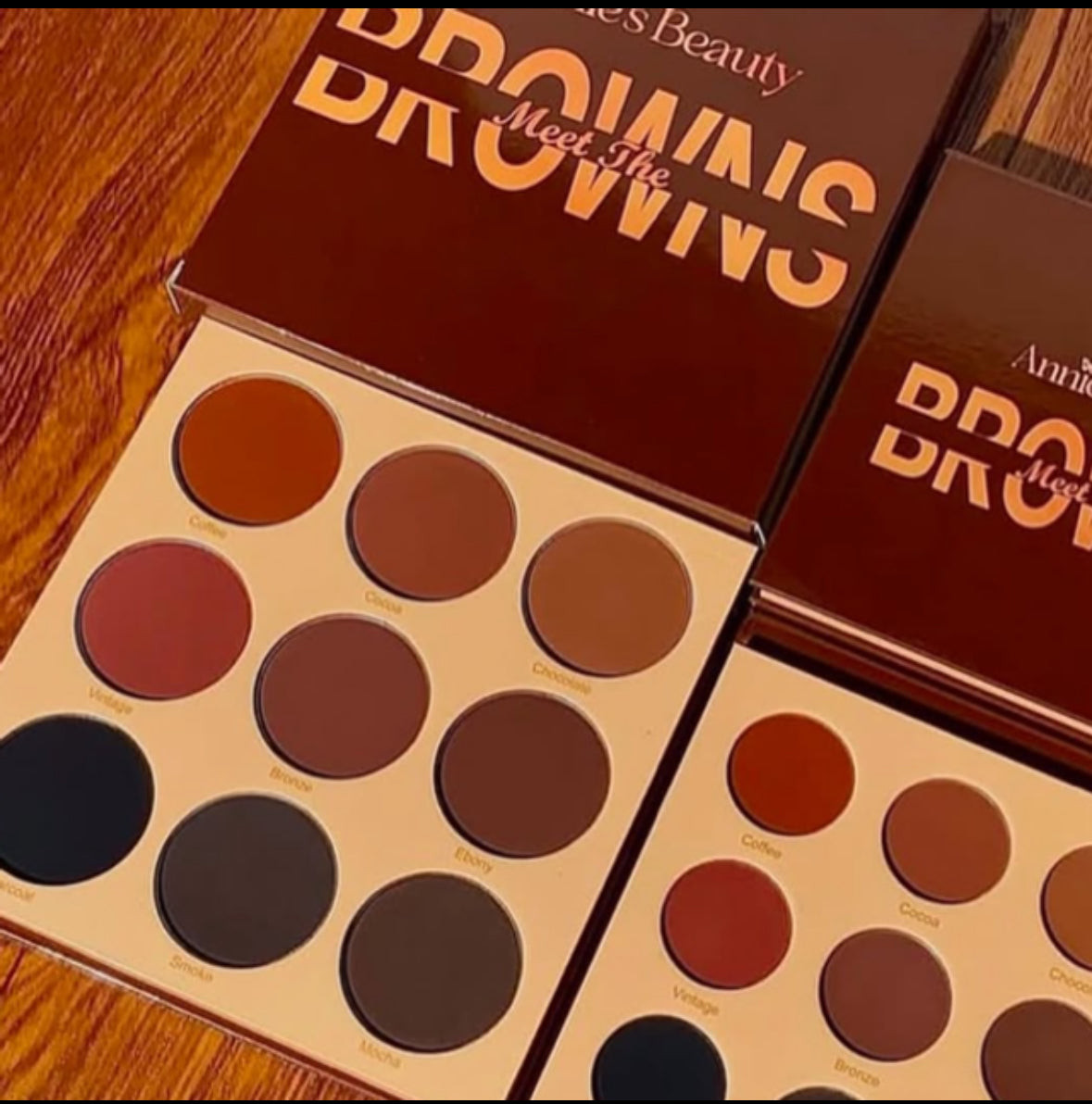 ANNIE’S BEAUTY - Browns