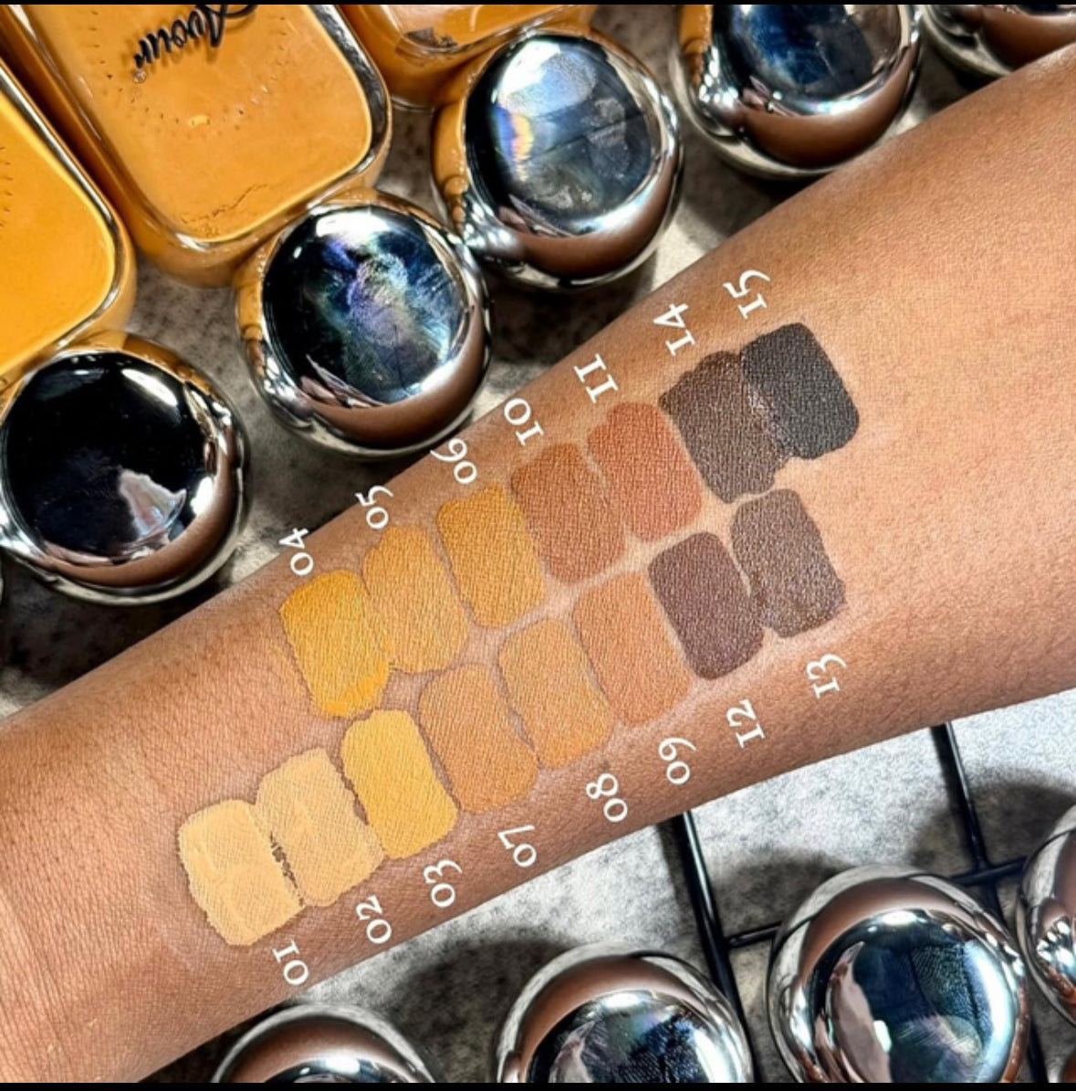 AVOUR - Fond de Teint Matt